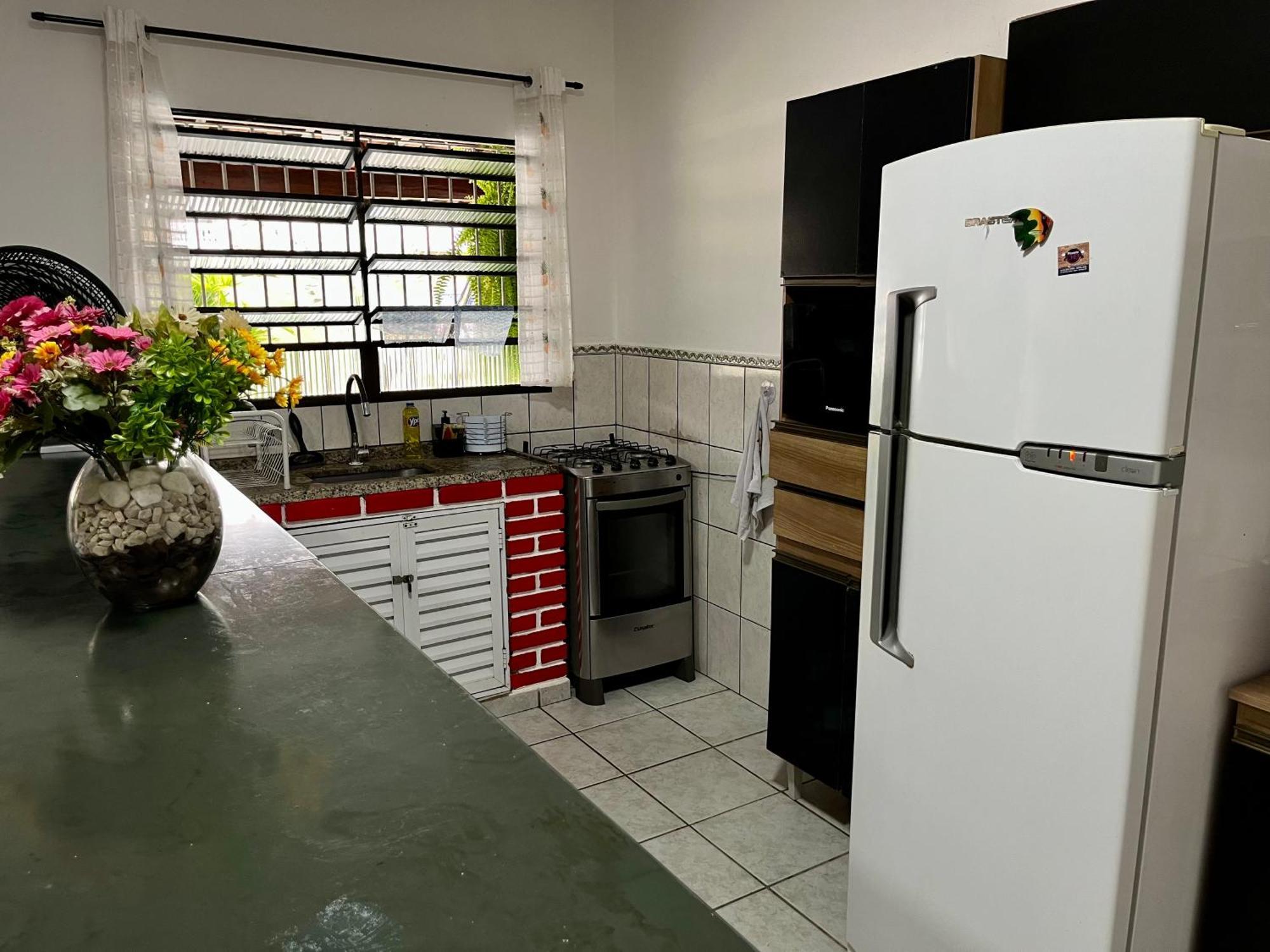 Casa Temporada Piscina Com Hidromassagem Ao Lado Da Praia, Vista Linda, Sp * Bertioga